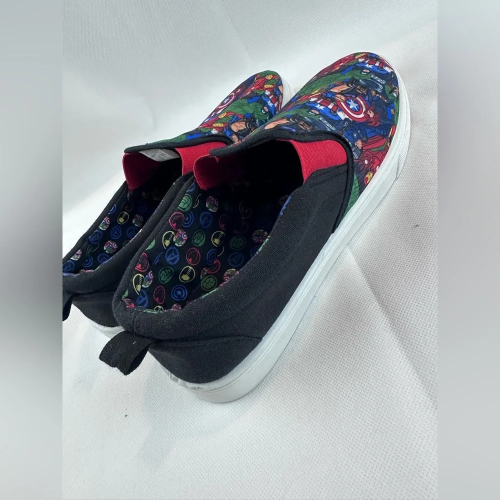 Marvel Avengers Slip-On Sneakers‎